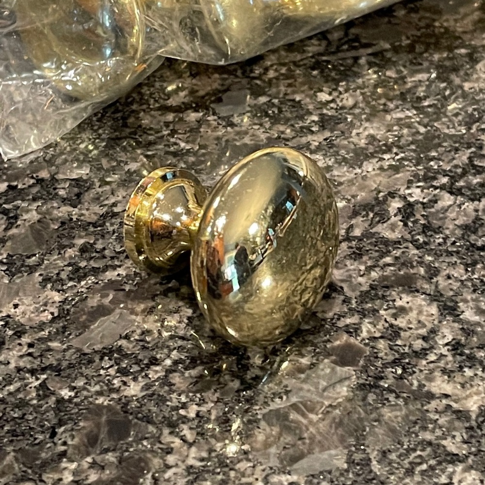 Gold Knobs (28)